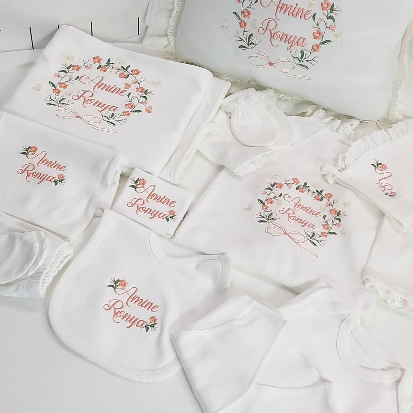 Newborn Baby Set - Customizable